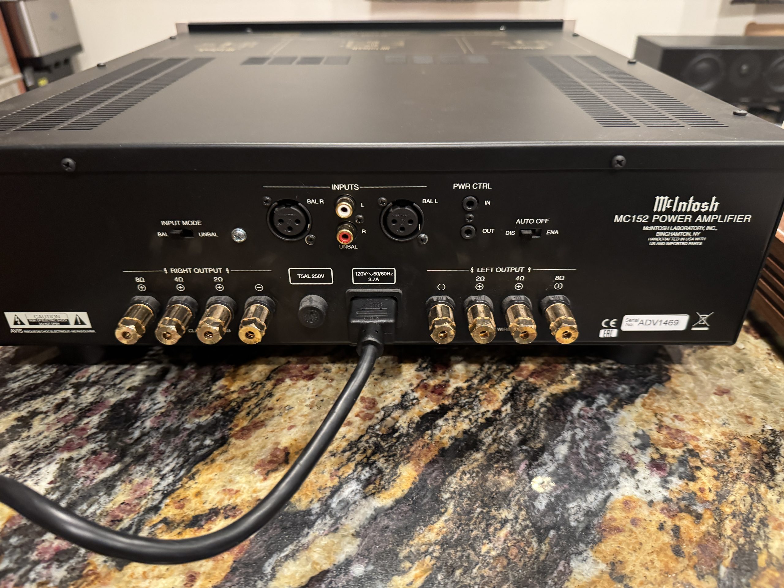 McIntosh MC152 Power Amplifier - Image 2