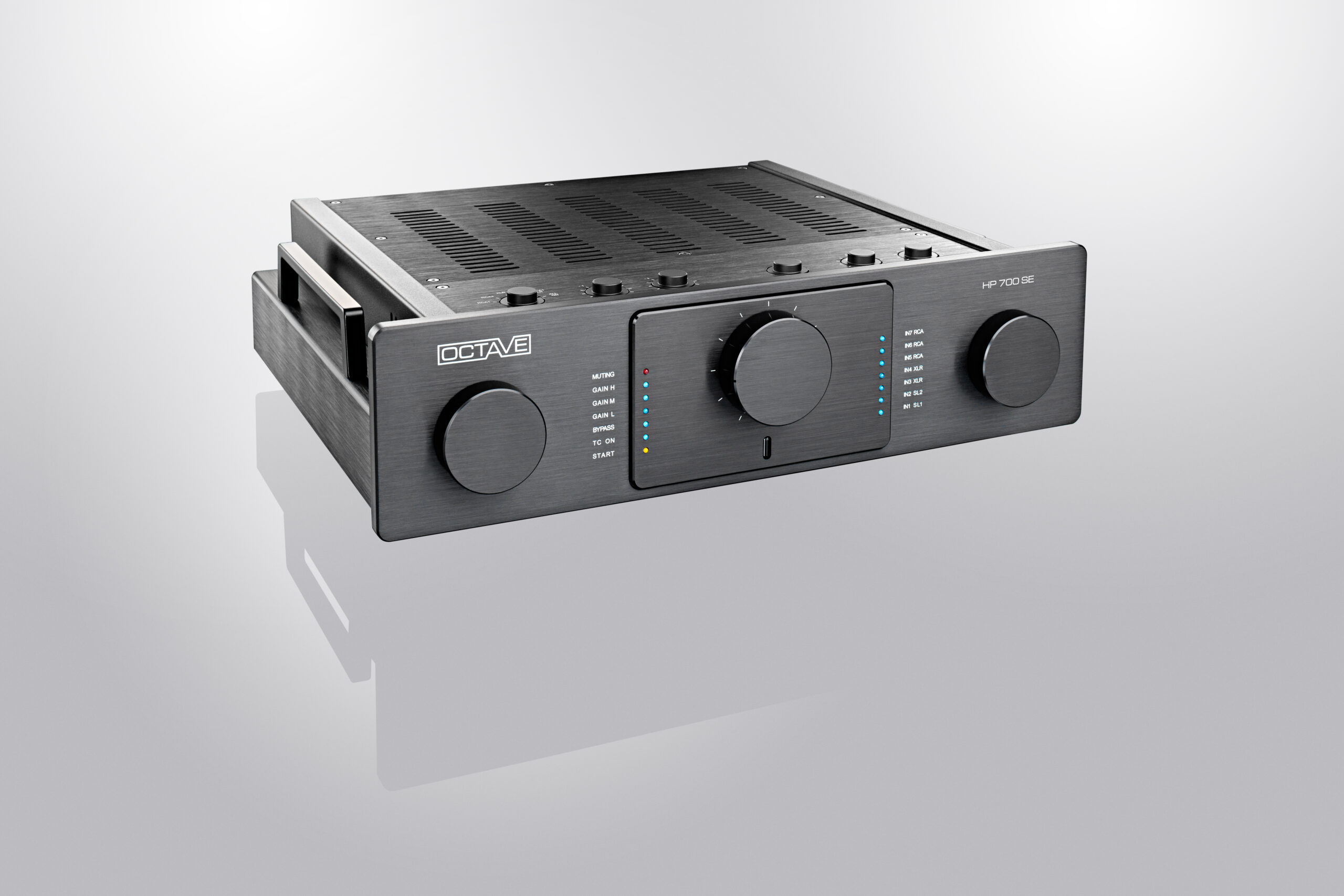 OCTAVE HP 700 SE Preamp