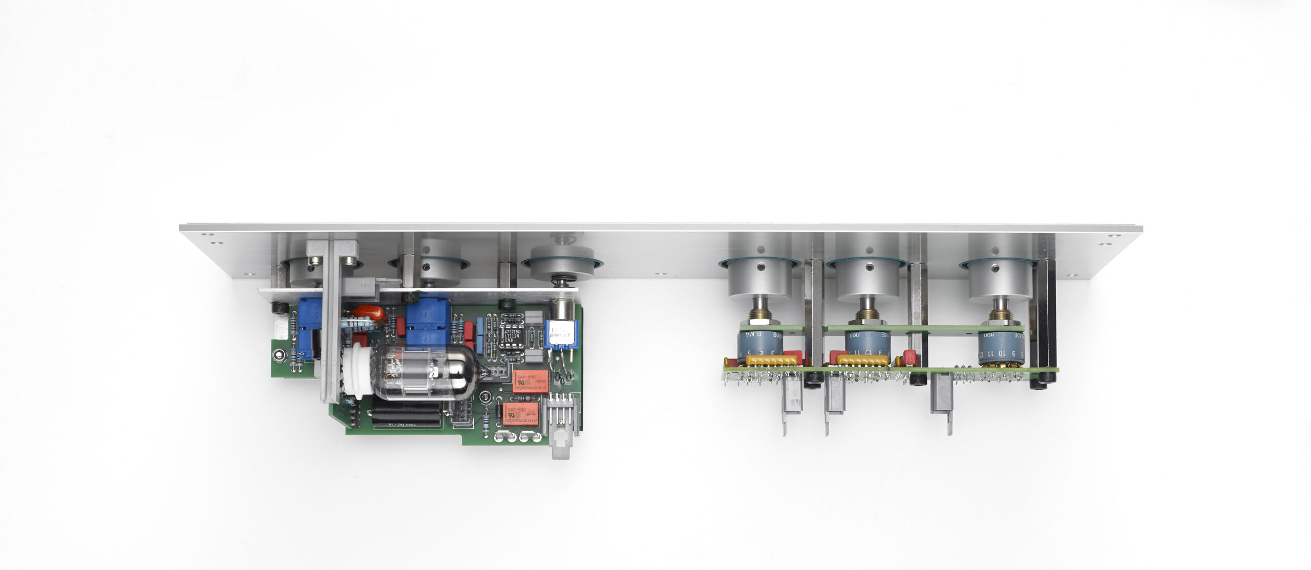 OCTAVE HP 700 SE Preamp - Image 5